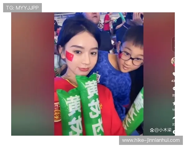 国足球星背后的女人们:揭秘他们的爱情故事与支持力量 国足球星背后的女人们:揭秘他们的爱情故事与支持力量
